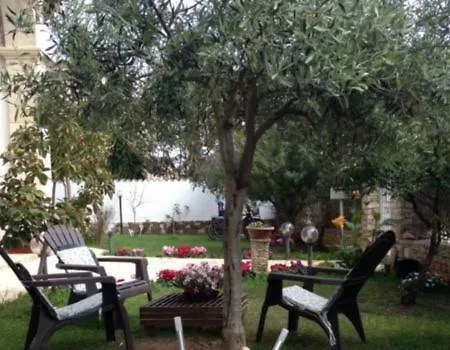 Le Quattro Mura לינה וארוחת בוקר